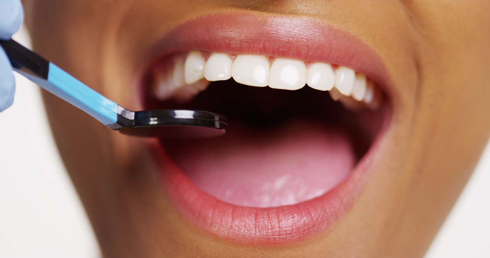 Kompleksowe leczenie stomatologiczne – odkryj drogę do zdrowego i uroczego uśmiechów.